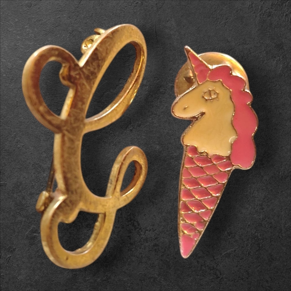 Vintage Womens Gold Tone and Pink Unicorn Ice Cream & C Shape Broach